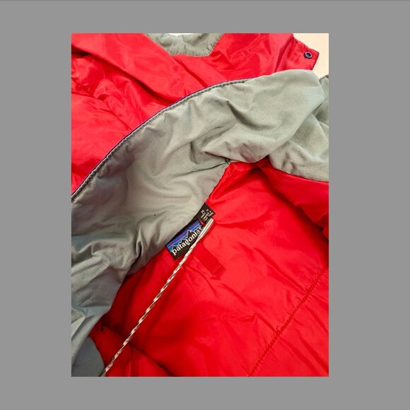 Patagonia Men's Insulated Hooded Parka - Medium PURPLE - Picture 4 of 7